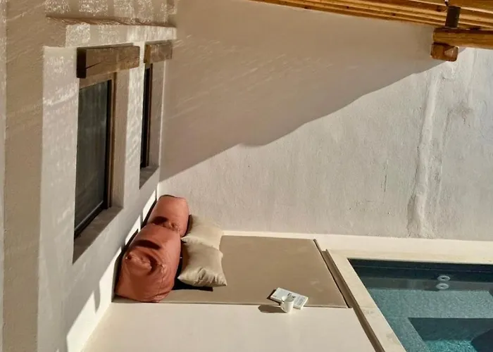 Conte Mykonos II